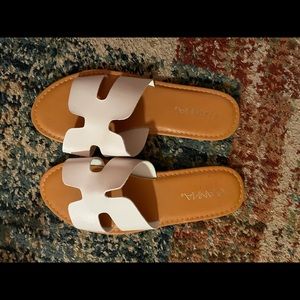 Anna size 6 sandal